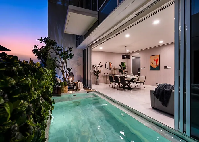 Elegant Retreat Duplex W Private Pool