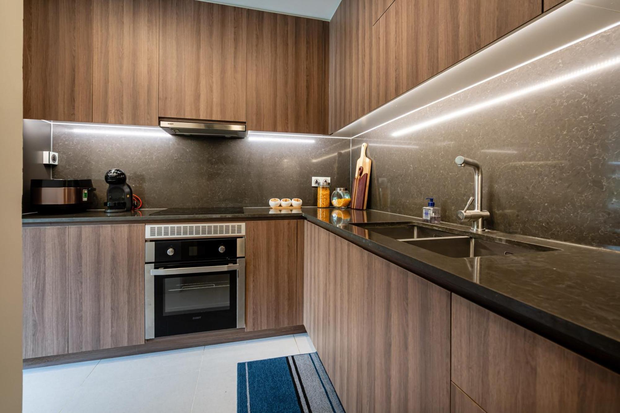 Elegant Retreat Duplex W Private Pool Căn hộ *