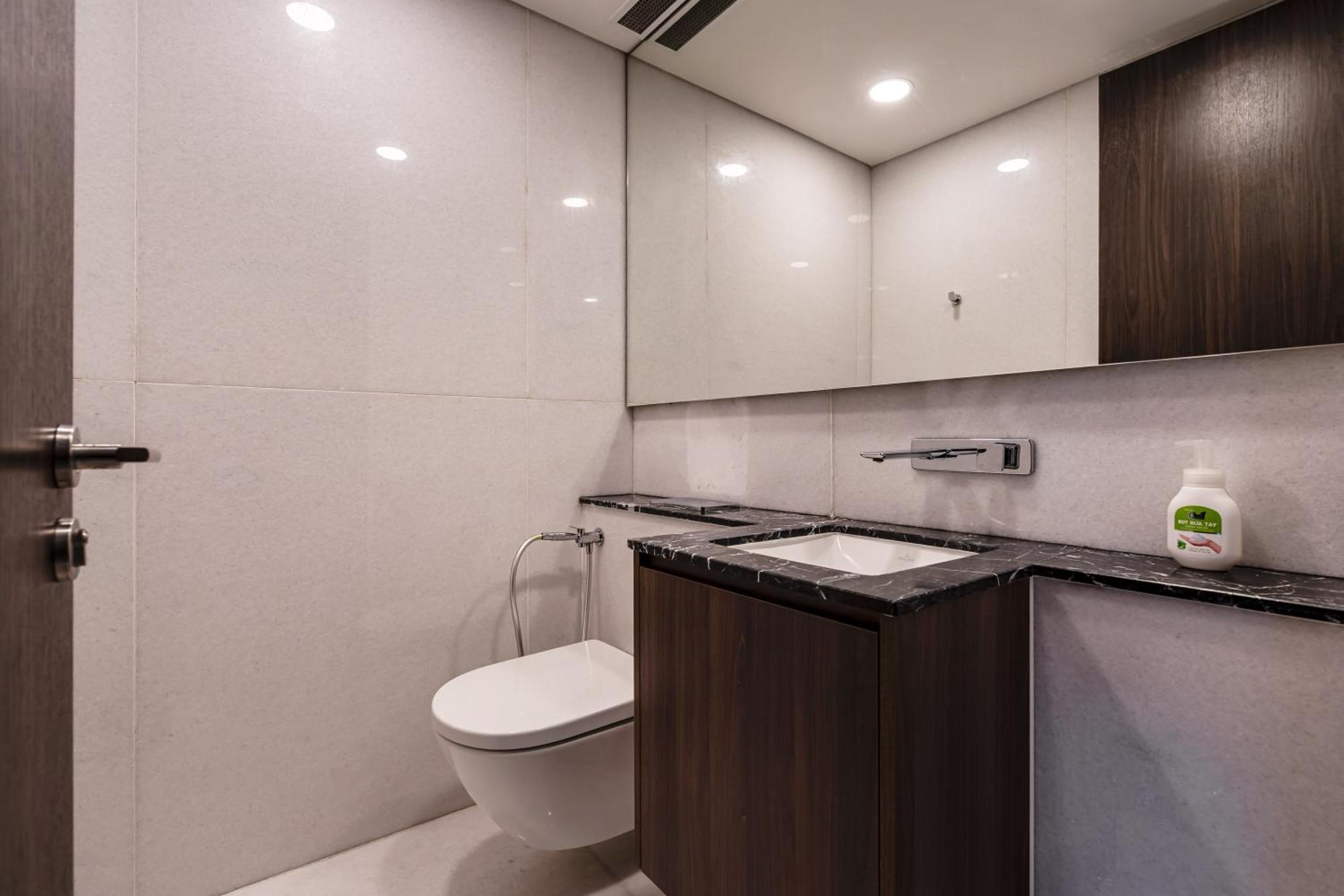 Căn hộ Elegant Retreat Duplex W Private Pool *