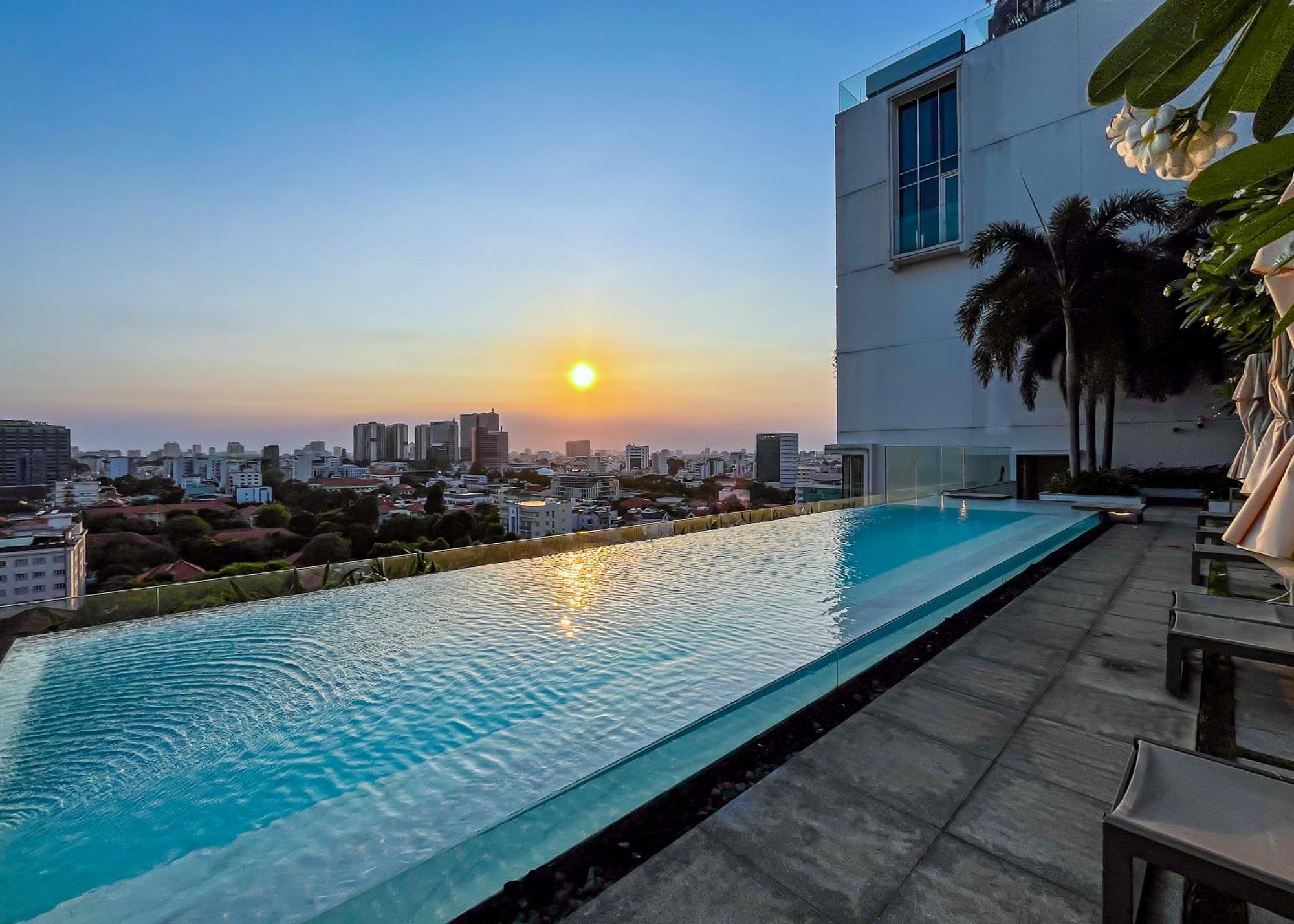 Căn hộ Elegant Retreat Duplex W Private Pool *